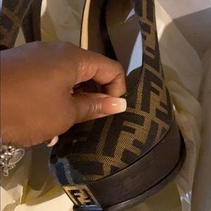 Fendi size38